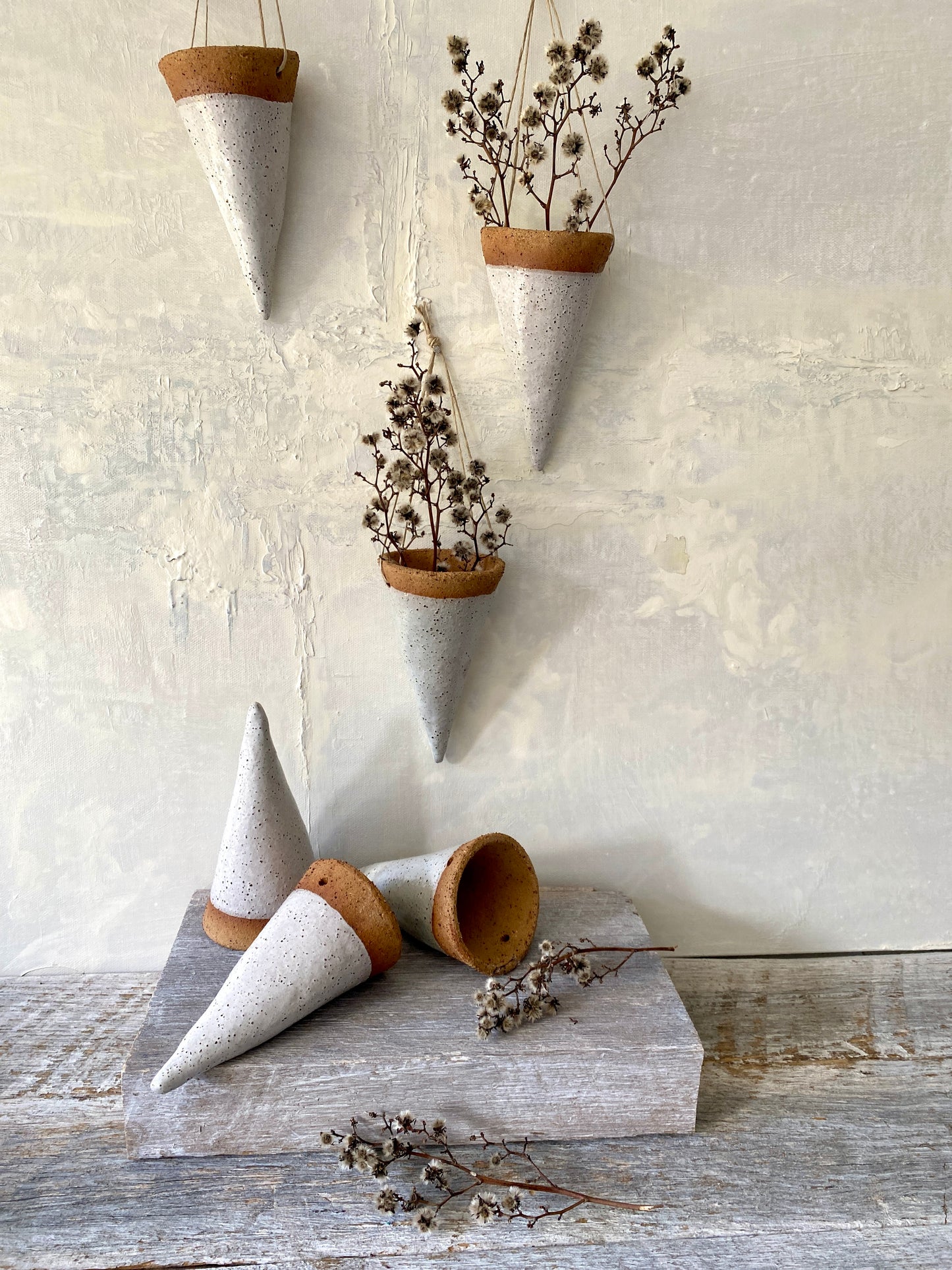 Handmade Hanging Ceramic Cone Shaped Flower Vase 25-1204
