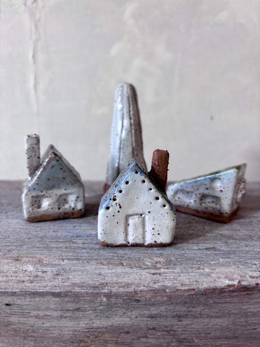 A Village of cute Mini Cottages paired with a charming little tree - Set No.1