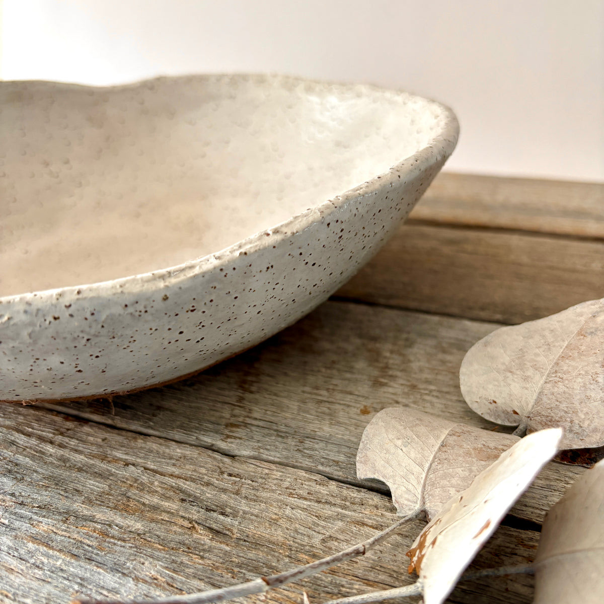 Salad bowl | rustic and versatile | white glaze with speckles  (10-02)