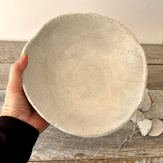 Salad bowl | rustic and versatile | white glaze with speckles  (10-02)