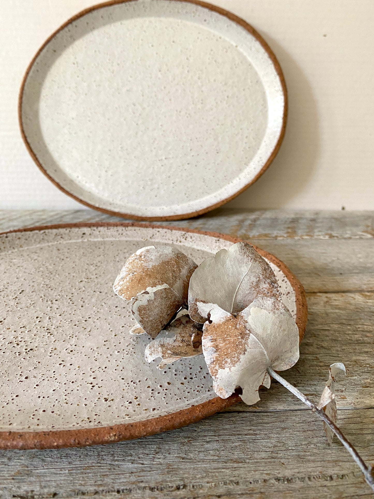 Oval shaped Lunch/Dinner Plate - Hand formed - Rustic - White glaze 23-23