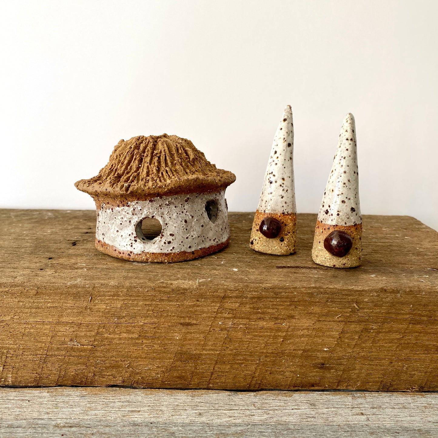 Two cute Mini Christmas gnome and a rustic hut 26-05