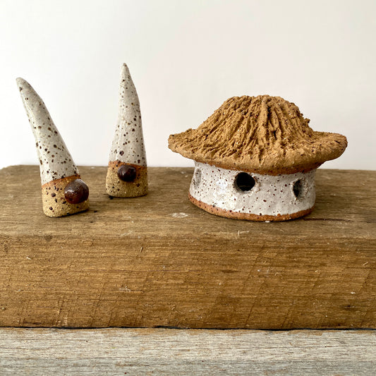 Two cute Mini Christmas gnome and a rustic hut 26-06