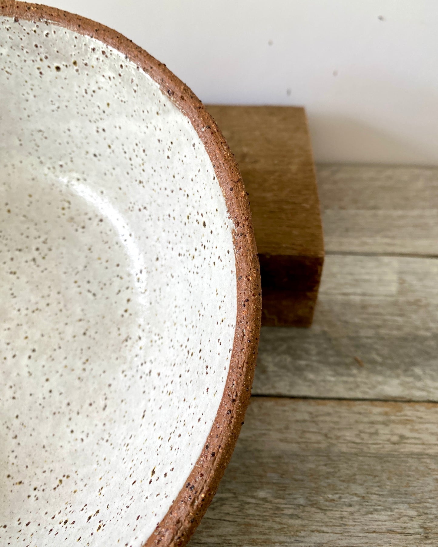 Salad bowl - medium size - rustic and versatile - white glaze with speckles 12-04