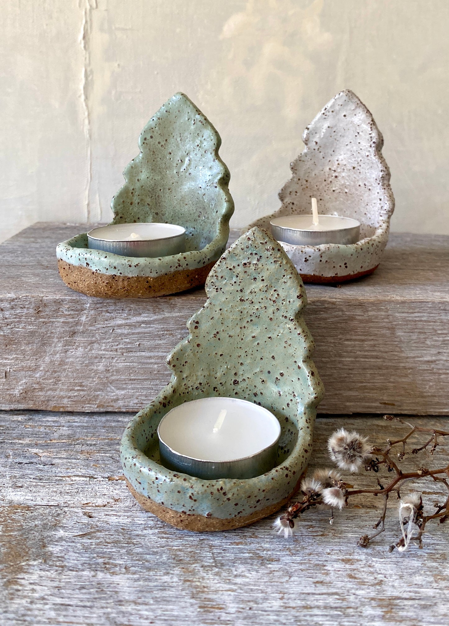 Handcrafted Christmas Tree Tealight with A Touch of Hygge - White 25-1223