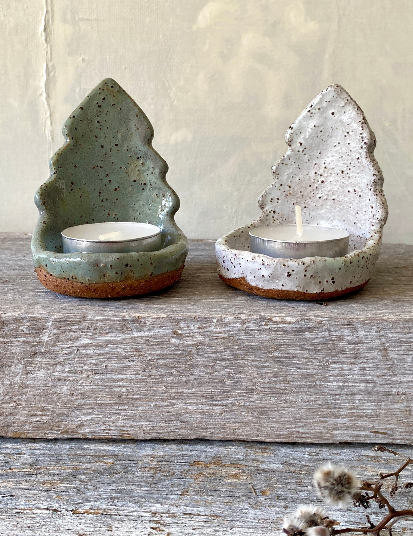 Handcrafted Christmas Tree Tealight with A Touch of Hygge - White 25-1223