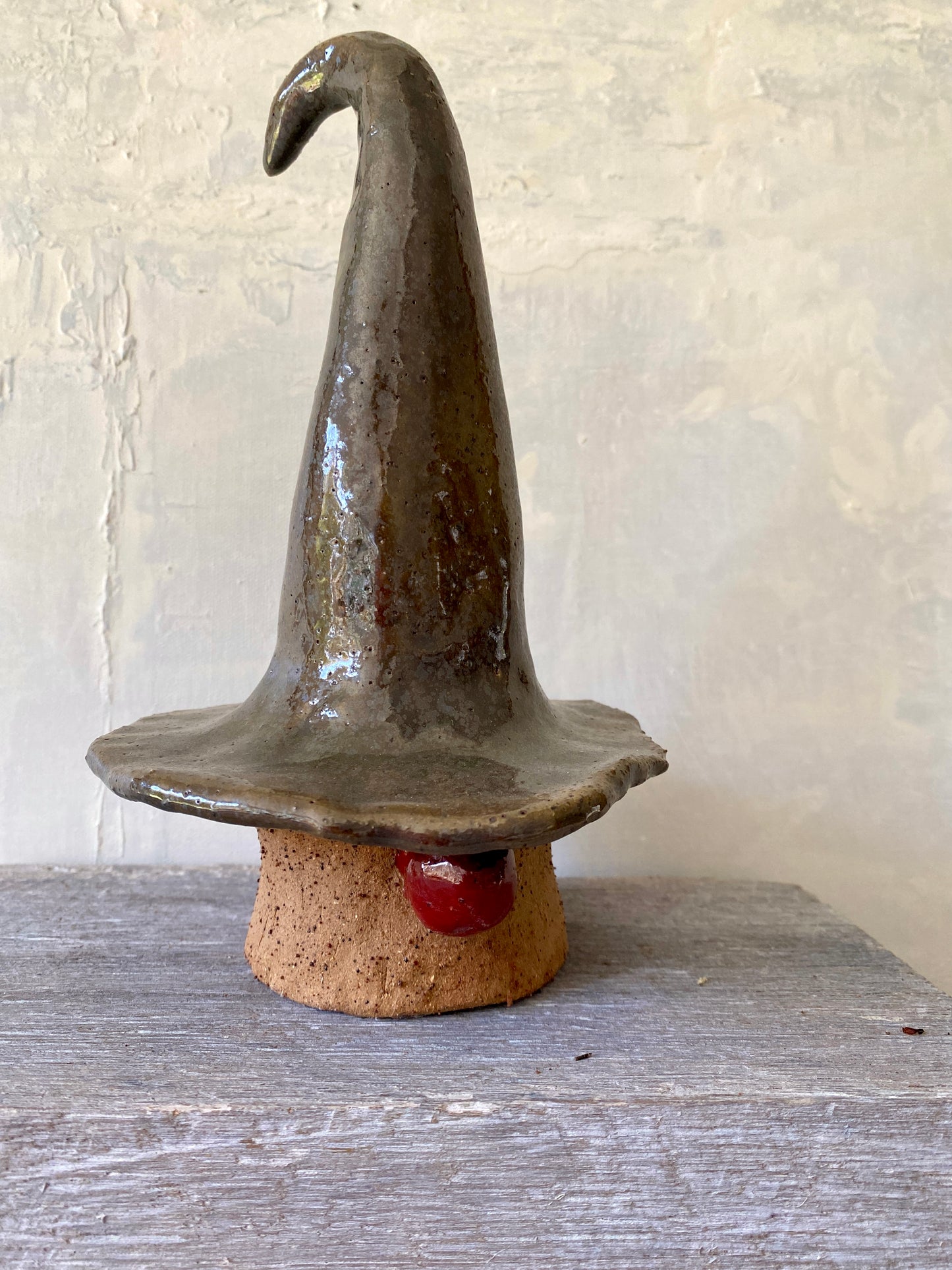Large Christmas Gnome with grey/brown hat and red nose 25-1221