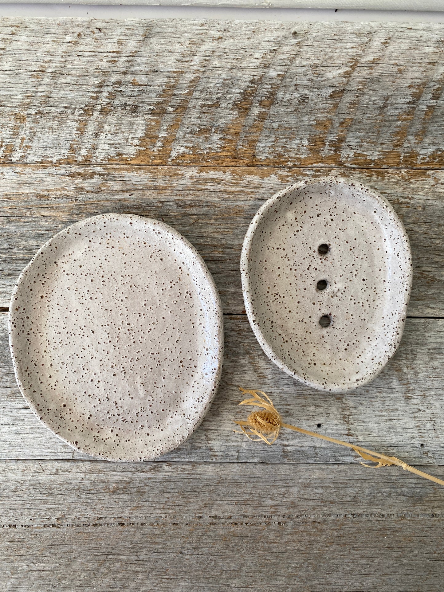 Ceramic soap dish, plate and two handmade soaps 45-22