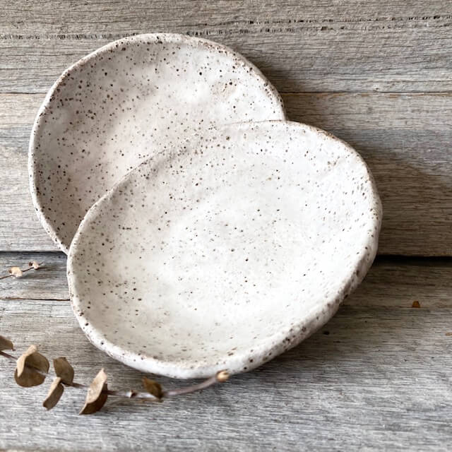 Bowl in white with uneven rim - Rustic stoneware clay with speckles 15-1