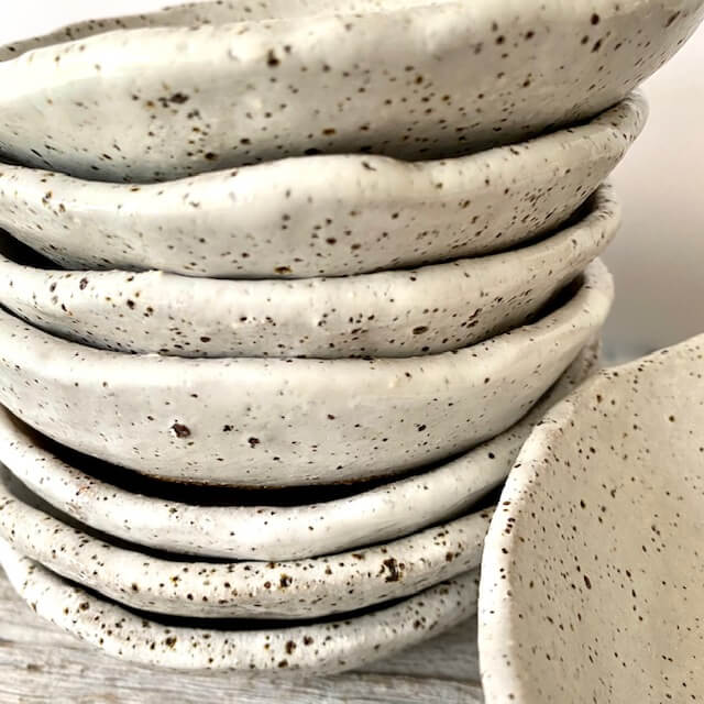 Bowl in white with uneven rim - Rustic stoneware clay with speckles 15-1