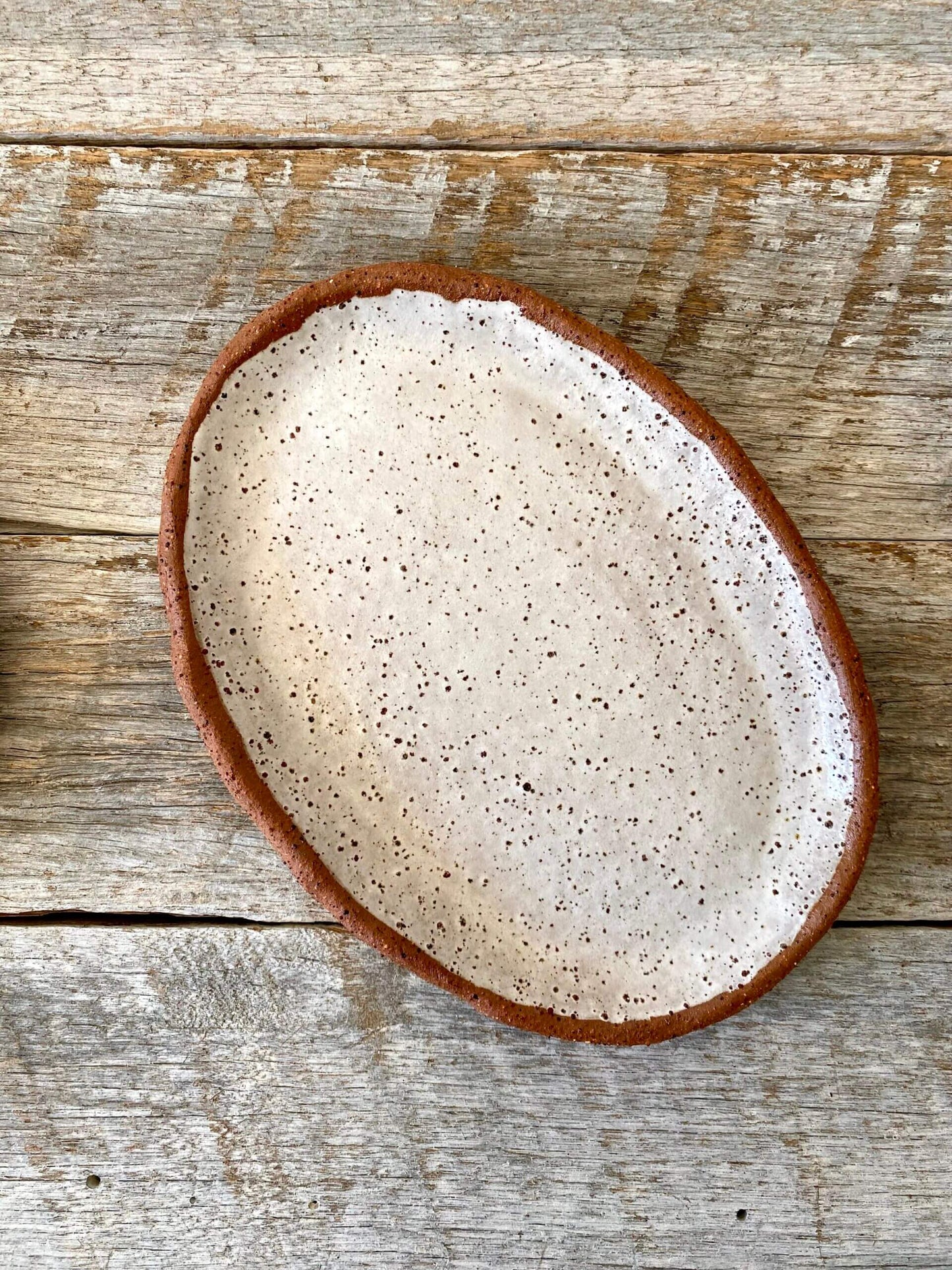 Oval shaped small plate - Hand formed - Rustic clay with speckles and white glaze 8-03