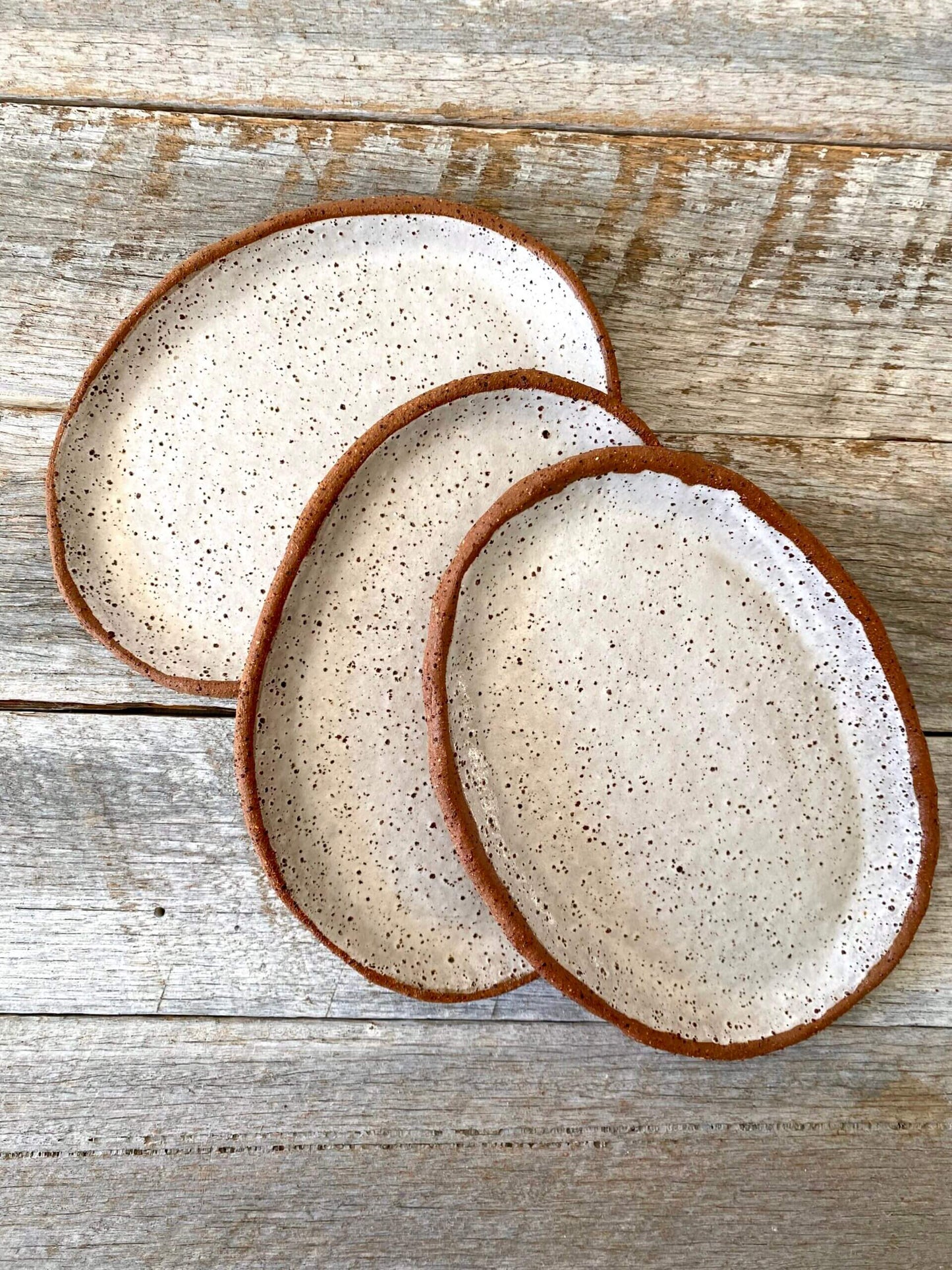 Oval shaped small plate - Hand formed - Rustic clay with speckles and white glaze 8-03