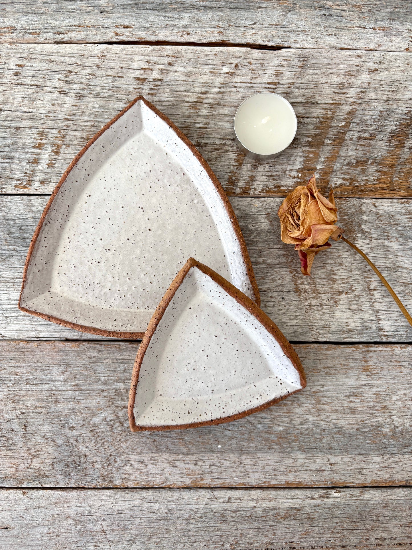 Triangular Plate (Medium) - Rustic & Unique - White with speckles 26-11