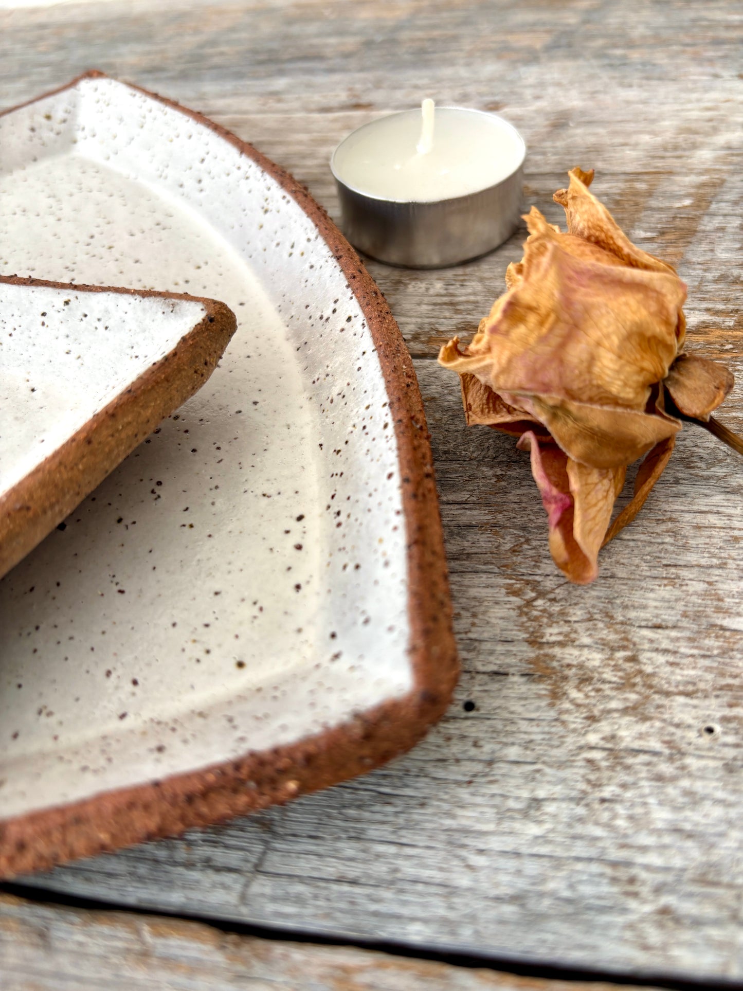 Triangular Plate (Large) - Rustic & Unique - White with speckles 26-10